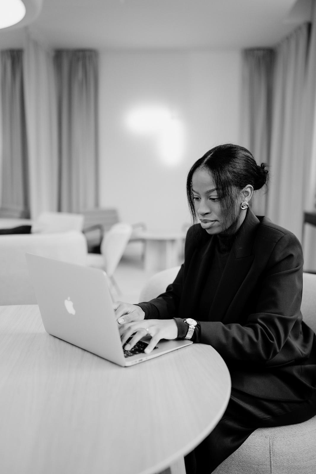 Esther — Wedding Coach